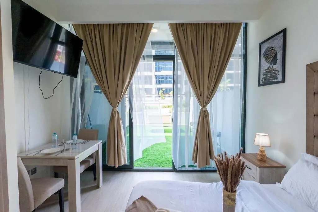 Chic Studio Just 10 Min To Downtown Dubai 0*,  United Arab Emirates
