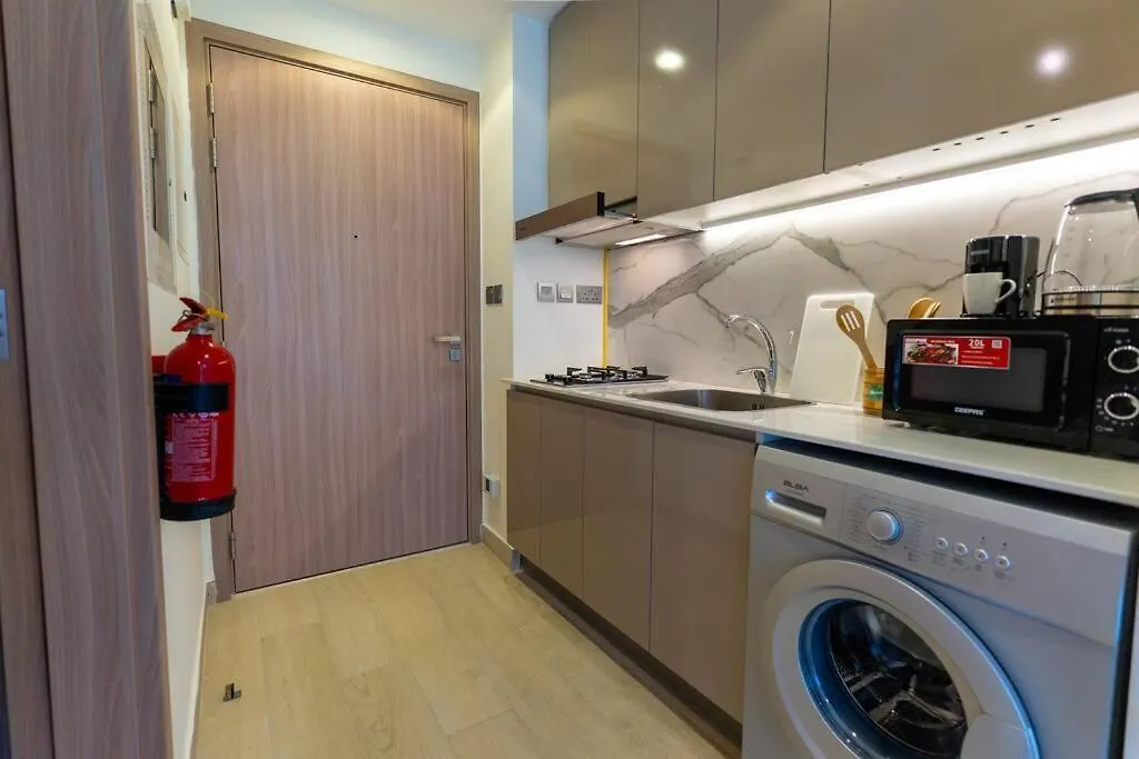 Apartment Chic Studio Just 10 Min To Downtown Dubai United Arab Emirates