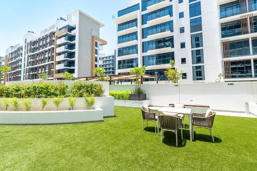 Chic Studio Just 10 Min To Downtown Dubai Apartment